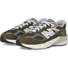 New Balance Kids’ 990 V6 Lace-up Sneaker | Waterproof Microfiber Leather Upper, 10mm Drop ABZORB Midsole, NDurance Spikeless Rubber Outsole, Molded CUSH+ Insole(Green)