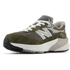 New Balance Kids’ 990 V6 Lace-up Sneaker | Waterproof Microfiber Leather Upper, 10mm Drop ABZORB Midsole, NDurance Spikeless Rubber Outsole, Molded CUSH+ Insole(Olive/Grey)