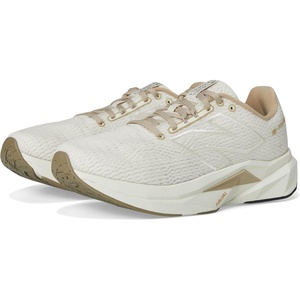 New Balance Men’s FuelCell Propel V5(Linen/Dark Stoneware)