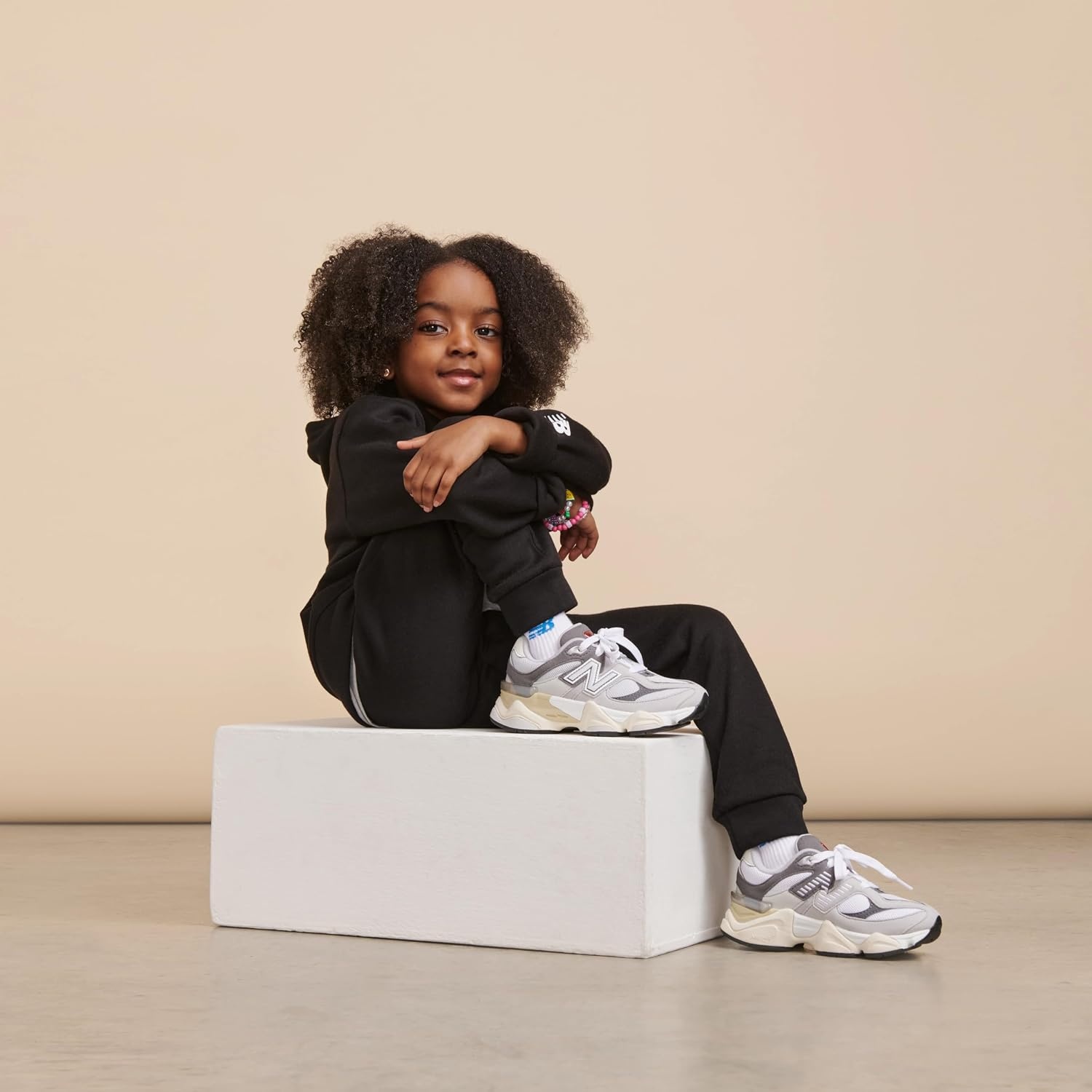 image:imageNew Balance Kids Performance Cushioned No Show Socks 8 Pairs Breathable Mesh Arch SupportLegacy Black Pink Logo