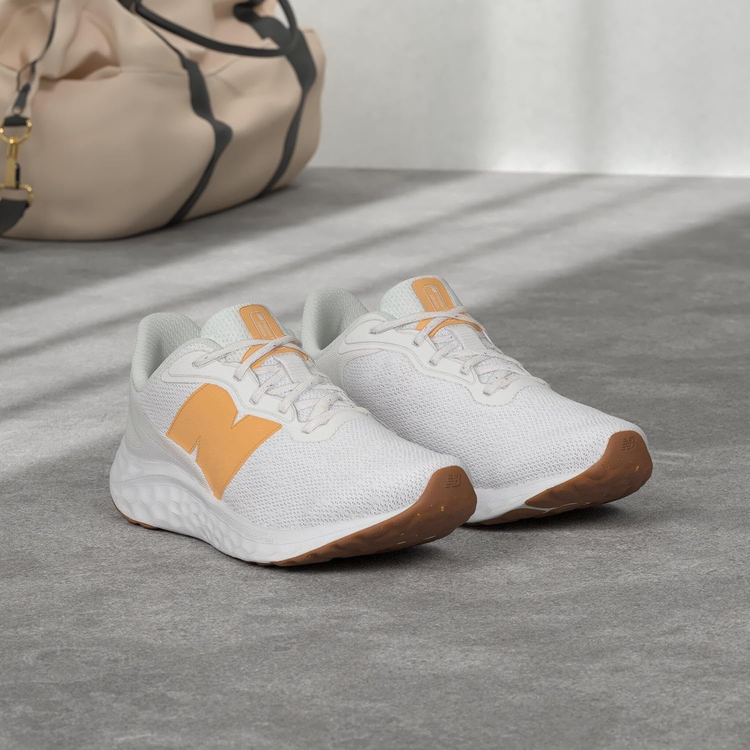 image:imageNew Balance Womens Fresh Foam Arishi V4Sea SaltOrange