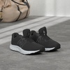 New Balance Men’s 520 V8(Black/White)