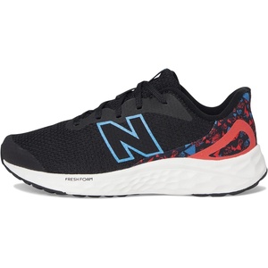 New Balance Kids Fresh Foam Arishi V4 Running Shoe (Little Kid)(Black/Azure/Blast Red)