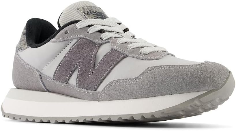 image:imageNew Balance Womens 237 V1 SneakerGreyGrey