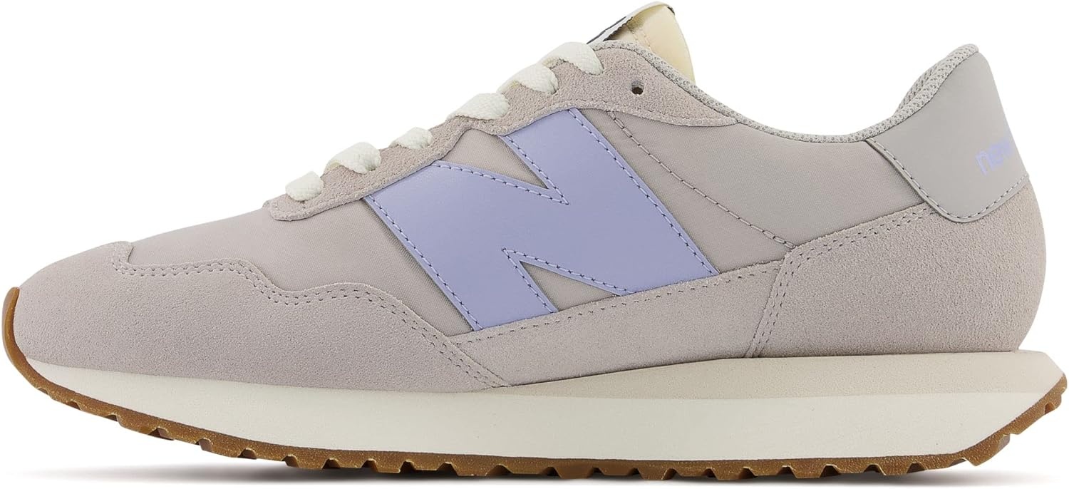 image:imageNew Balance Womens 237 V1 SneakerRain CloudDaydream