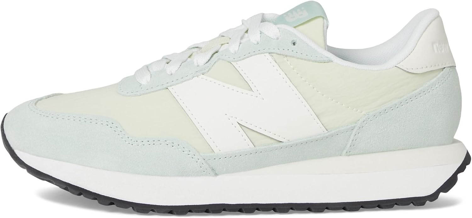 image:imageNew Balance Womens 237 V1 SneakerRose SugarIce Wine