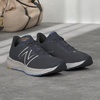 New Balance Men’s Fresh Foam X 880 V13(Nb Navy/Heritage Blue/Hot Marigold)