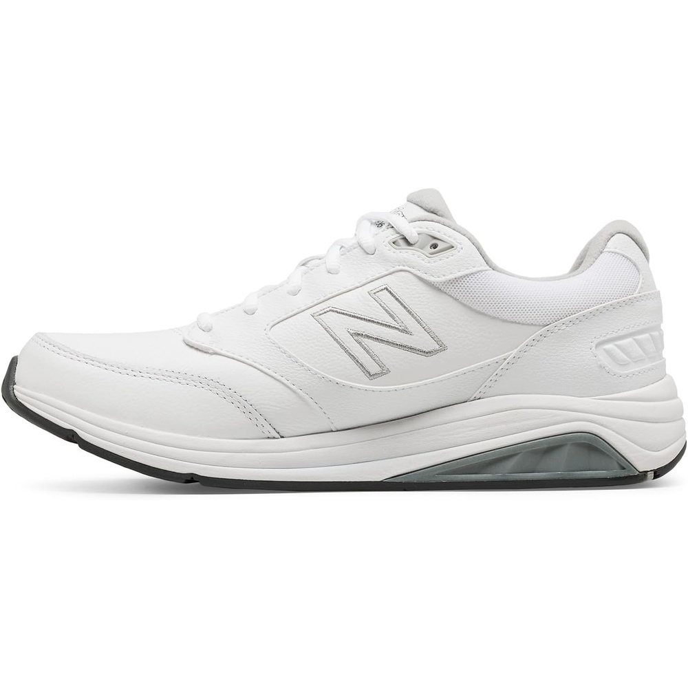 image:imageNew Balance Mens 928 V3 LaceUp Walking ShoeWhite