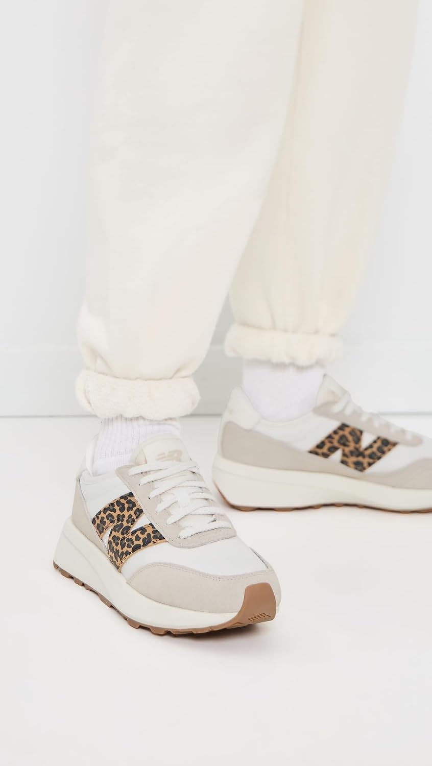 image:imageNew Balance Unisex Adult 370 V1Timber WolfGum 000