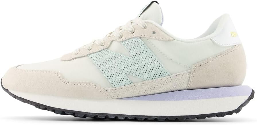 image:imageNew Balance Womens 237 SneakerBeigeSea Salt