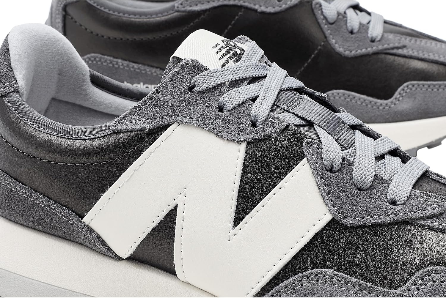 image:imageNew Balance Womens 327Black MetallicCastlerock