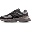New Balance Women’s 574 V2 Essential Sneaker(Black)