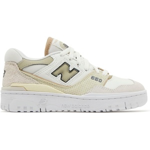 New Balance Women’s 550 Sneakers(Sea Salt/Fatigue Green)