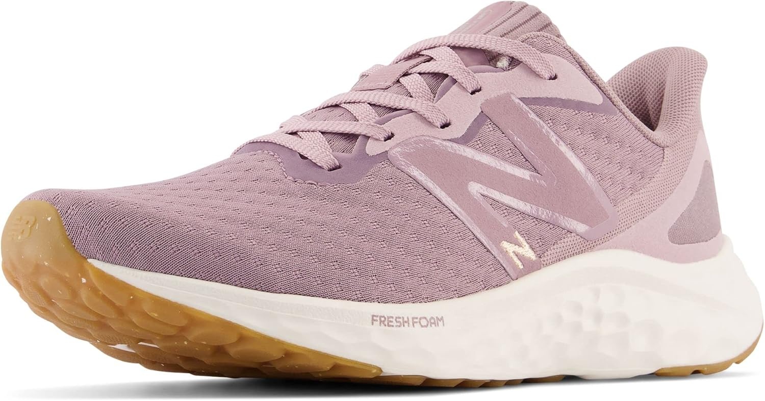 image:imageNew Balance Womens Fresh Foam Arishi V4Lilac ChalkViolet ShadowLight Gold Metallic