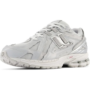 New Balance Men’s 1906 Sneakers(Silver Metallic)