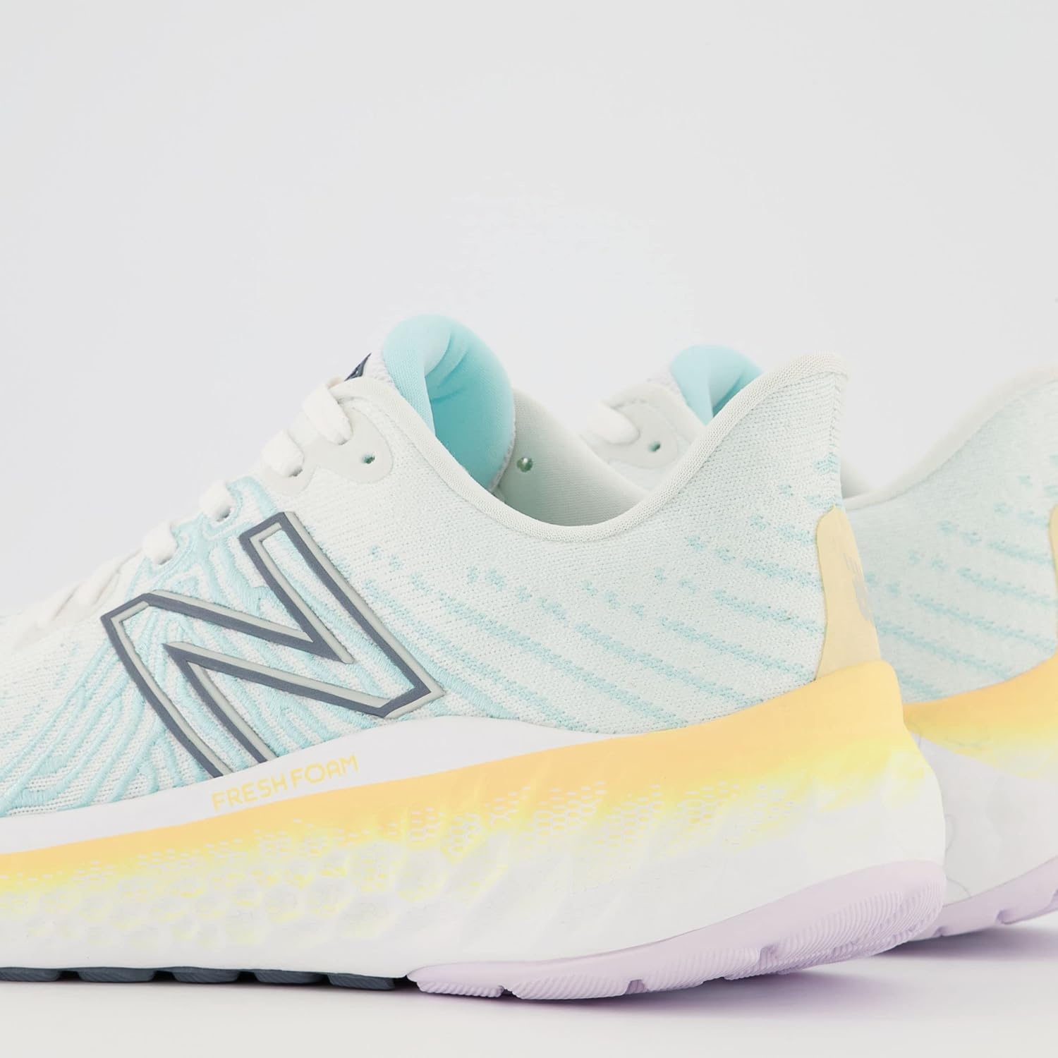 image:imageNew Balance womens Fresh Foam X Hierro V7 GoretexWhitePastel