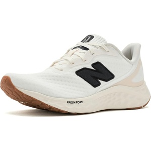 New Balance Women’s Fresh Foam Arishi v4 Running Shoe, Sea Salt/Linen, 6.5