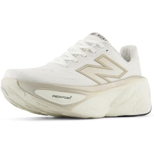 New Balance Women’s Fresh Foam X More V5(White/Sea Salt/Light Gold Metallic)